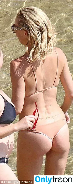 Kate Hudson nude photo #0118 (katehudson)