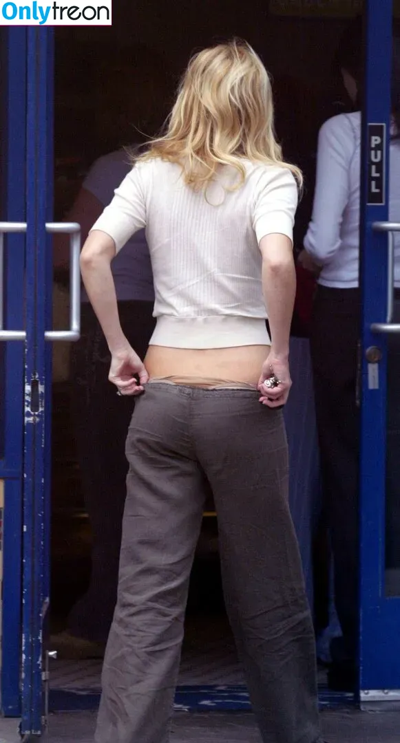 Kate Hudson nude photo #0120 (katehudson)