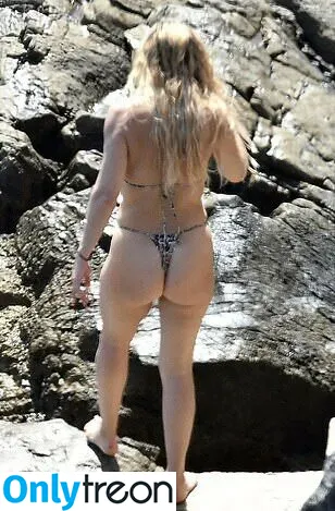 Kate Hudson nude photo #0222 (katehudson)