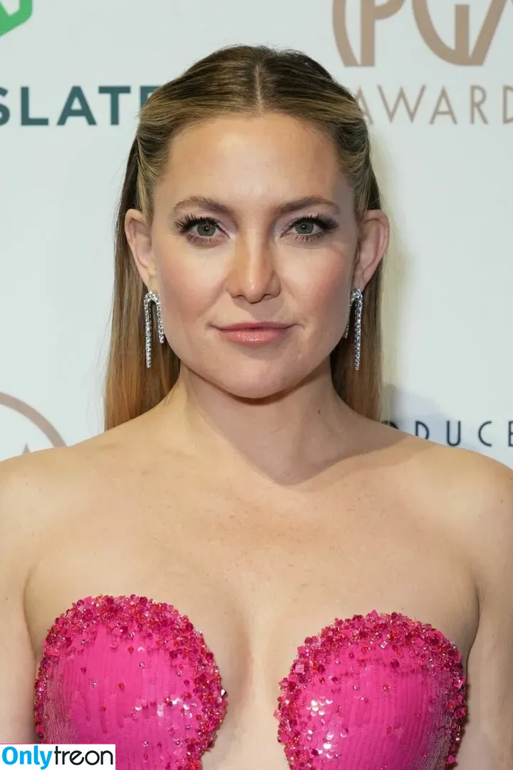 Kate Hudson nude photo #0329 (katehudson)