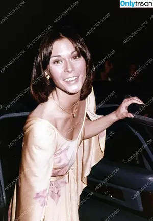 Kate Jackson / 1katejacksonfan nude photo #0001