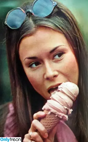Kate Jackson / 1katejacksonfan nude photo #0007