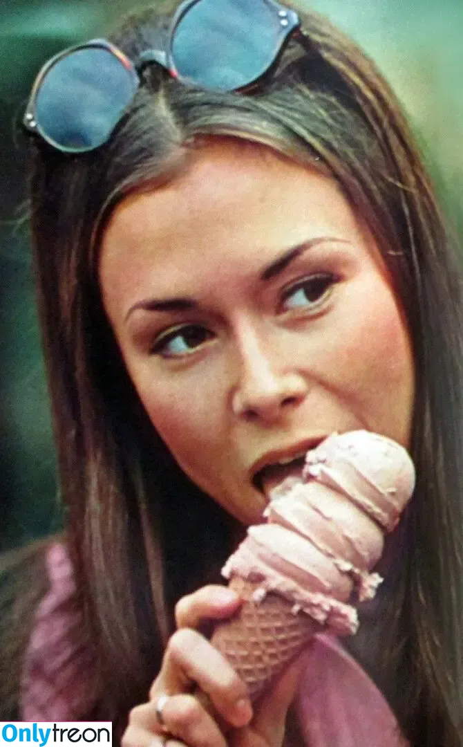 Kate Jackson nude photo #0007 (1katejacksonfan)