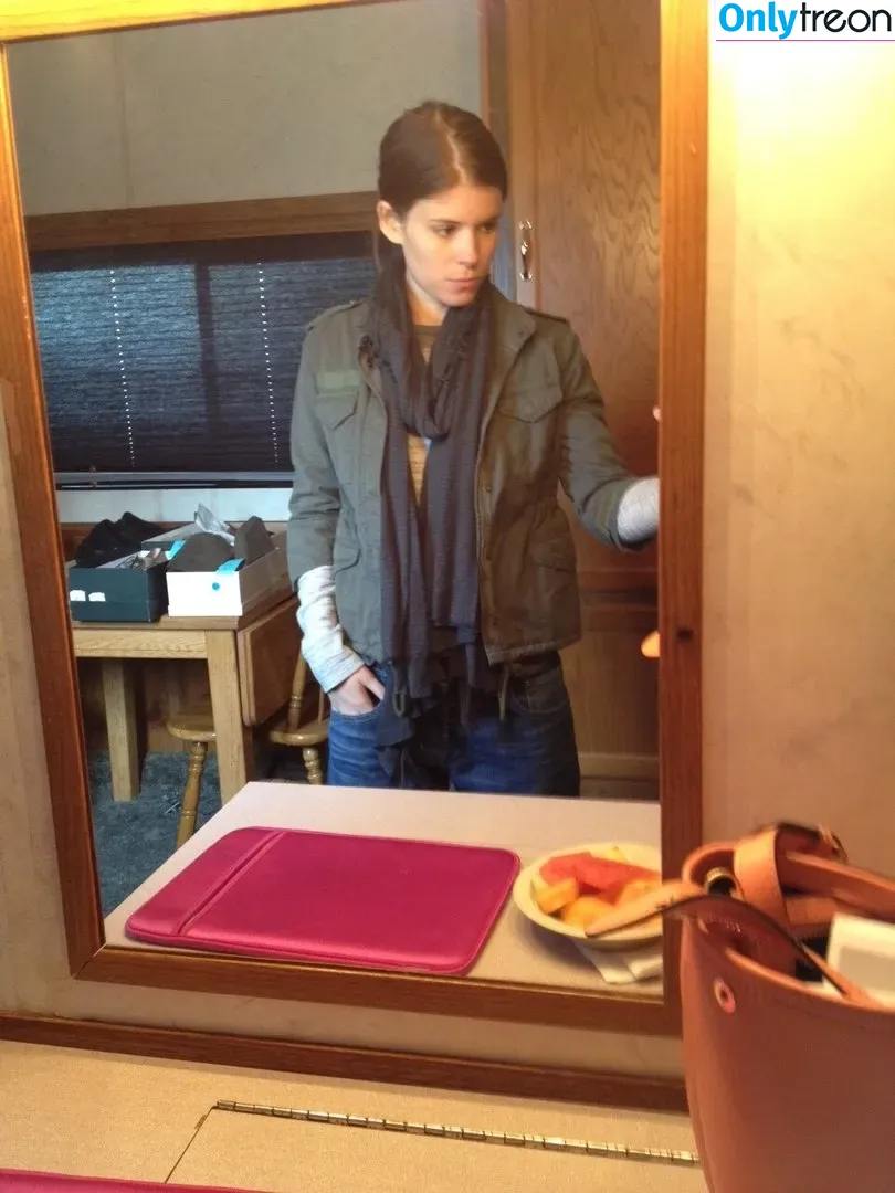 Kate Mara nude photo #0032 (katemara / marra)