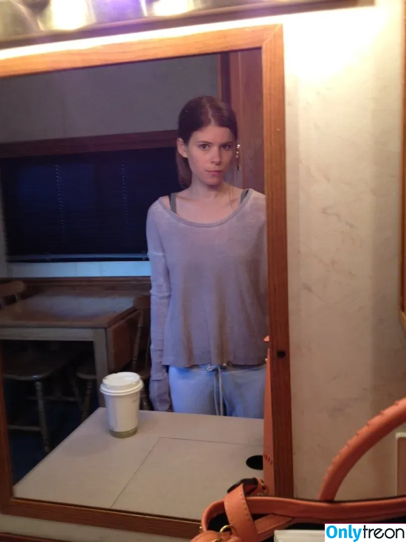 Kate Mara nude photo #0036 (katemara / marra)