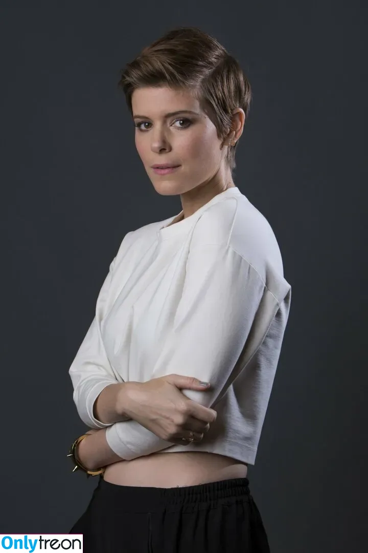 Kate Mara nude photo #0079 (katemara / marra)