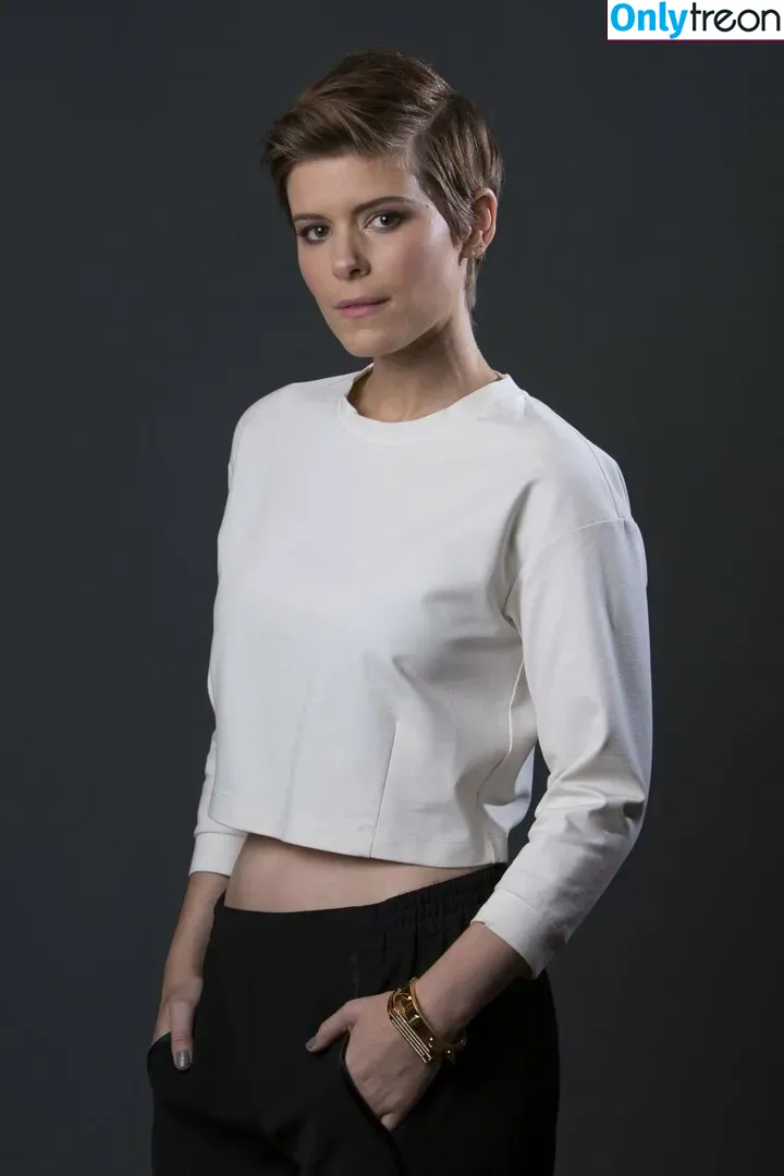 Kate Mara nude photo #0084 (katemara / marra)