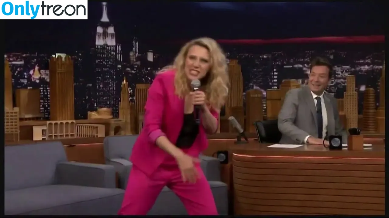 Kate McKinnon nude photo #0024 (Kate McKinnon)