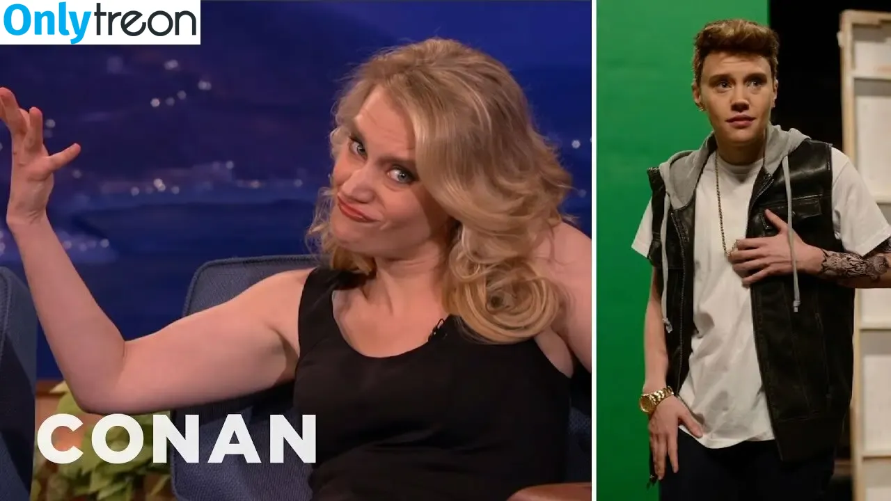 Kate McKinnon nude photo #0028 (Kate McKinnon)