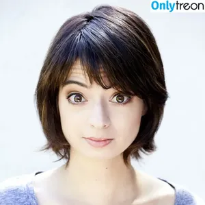 Kate Micucci / katemicucci nude photo #0137