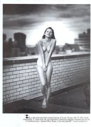 Kate Moss / kateamoss / katemossagency nude photo #0051
