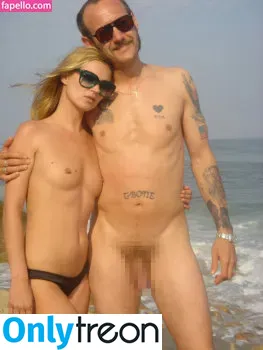 Kate Moss nude photo #0008 (kateamoss / katemossagency)