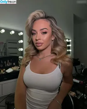 Kate.nita nude photo #0012