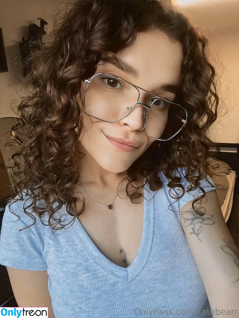 katebearr nude photo #0006 (katebearr)