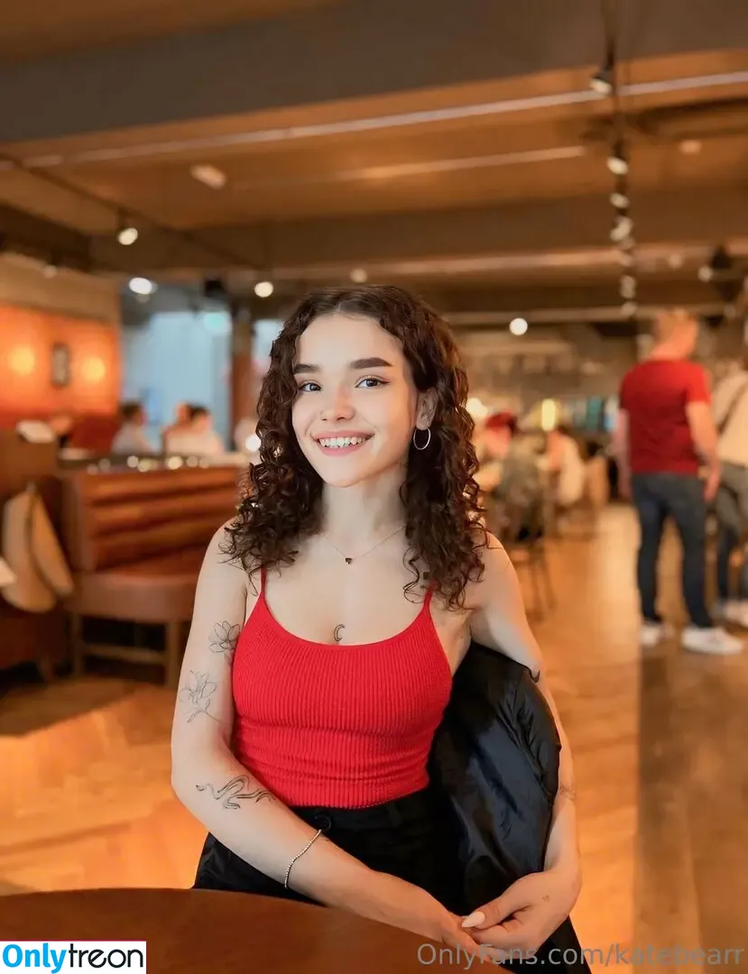 katebearr nude photo #0010 (katebearr)