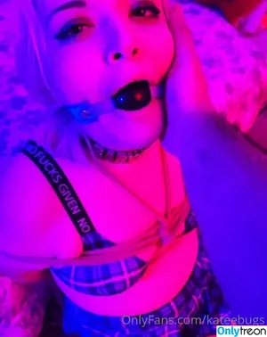 nude photo #0002