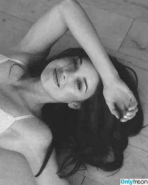 Katelyn MacMullen / katey_macmullen nude photo #0013