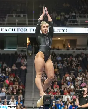 Katelyn Ohashi / katelyn_ohashi nude photo #0125