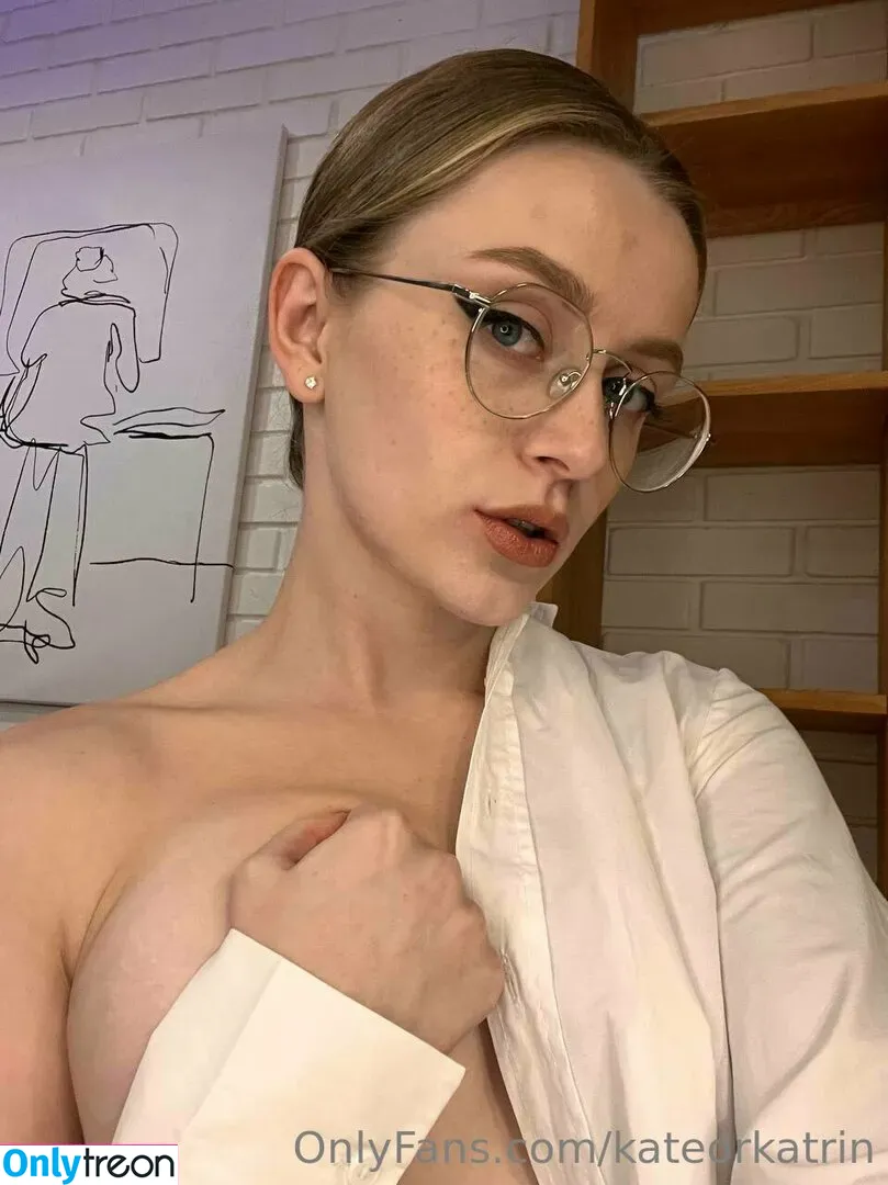 kateorkatrin nude photo #0364 (Kitsune / Kitsunekk / Lustful_modest / kkkkkkatrin)