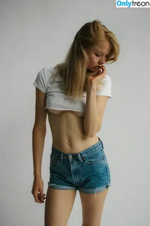 Katharina Wandrowsky / CodyBryce / katharina_wandrowsky nude photo #0026