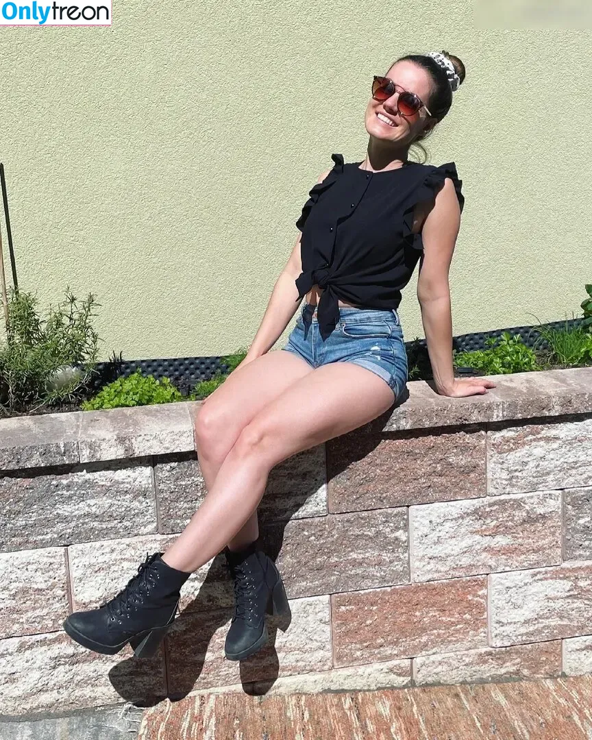 Katharina Weiß nude photo #0002 (katha_rina_weiss)