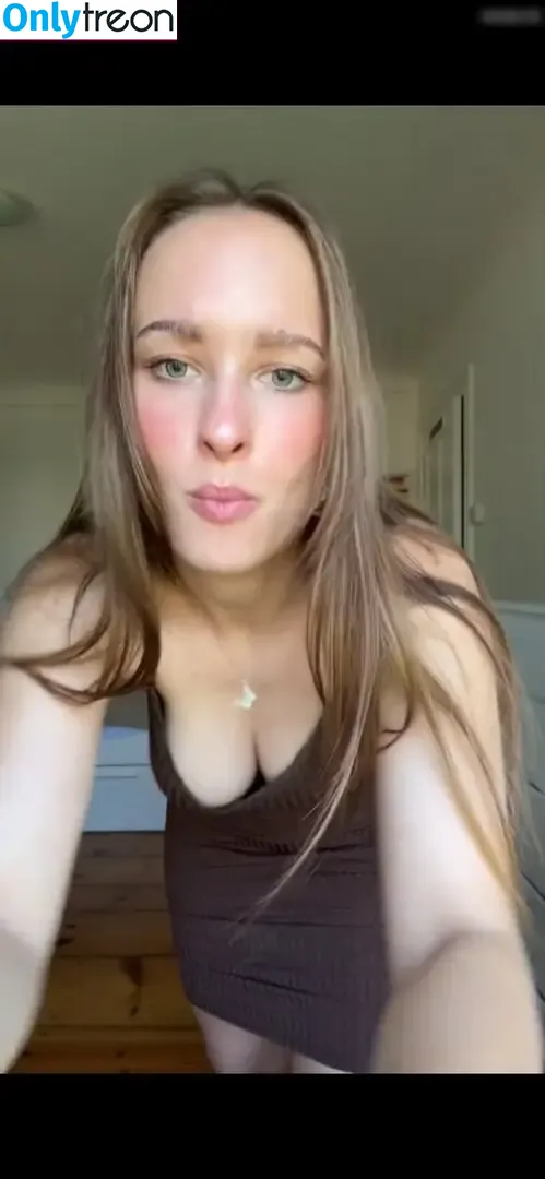 KatharinaKnoch nude photo #0021 (Kathi Dancer)