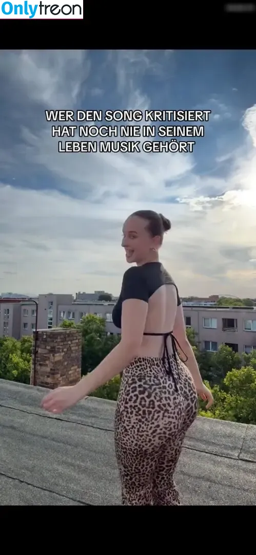 KatharinaKnoch nude photo #0027 (Kathi Dancer)