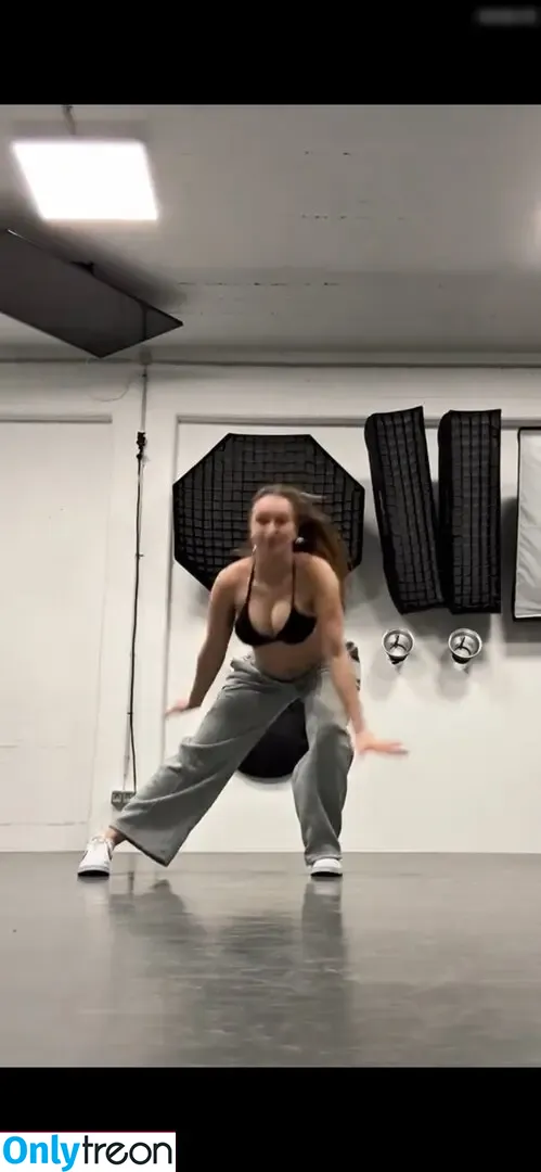 KatharinaKnoch nude photo #0046 (Kathi Dancer)