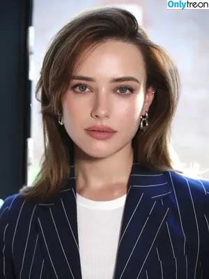 Katherine Langford / katherinelangford nude photo #0126