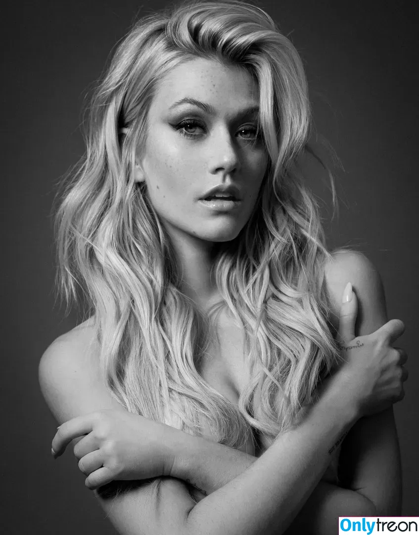 Katherine McNamara nude photo #0006 (kat.mcnamara)