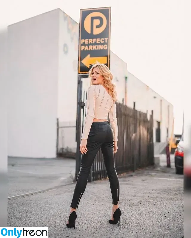 Katherine McNamara nude photo #0018 (kat.mcnamara)
