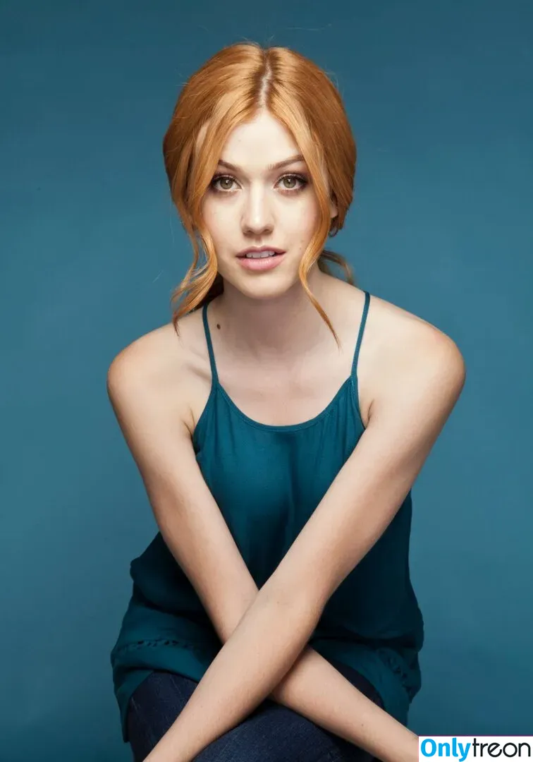 Katherine McNamara nude photo #0184 (kat.mcnamara)
