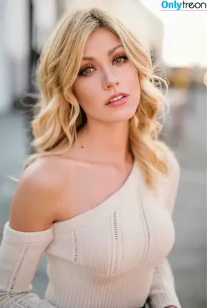 Katherine McNamara / kat.mcnamara nude photo #1070
