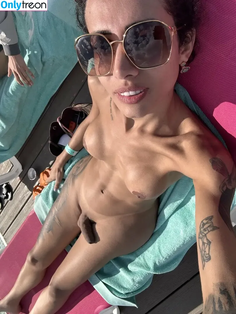 Katherine TS nude photo #0010 (katherineets / kathts)