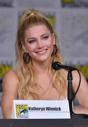 Katheryn Winnick / KatherynWinnick / basic_instinct nude photo #0097