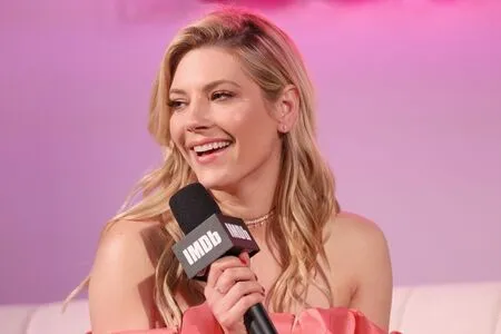Katheryn Winnick / KatherynWinnick / basic_instinct nude photo #0099