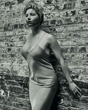 Katheryn Winnick / KatherynWinnick / basic_instinct nude photo #0107