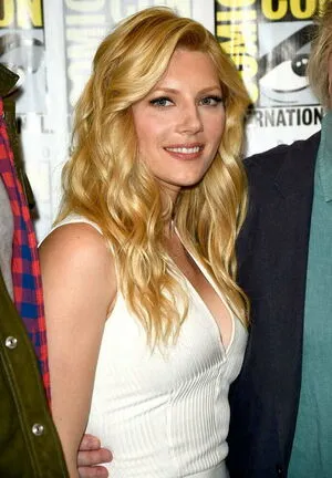 Katheryn Winnick / KatherynWinnick / basic_instinct nude photo #0178