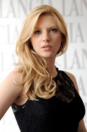 Katheryn Winnick / KatherynWinnick / basic_instinct nude photo #0365