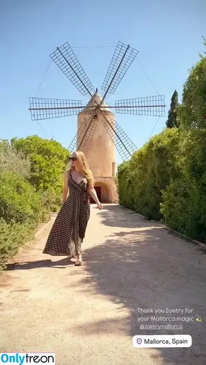 Katheryn Winnick / KatherynWinnick / basic_instinct nude photo #0870