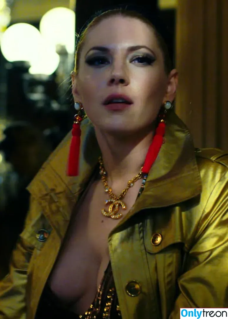 Katheryn Winnick nude photo #0053 (KatherynWinnick / basic_instinct)