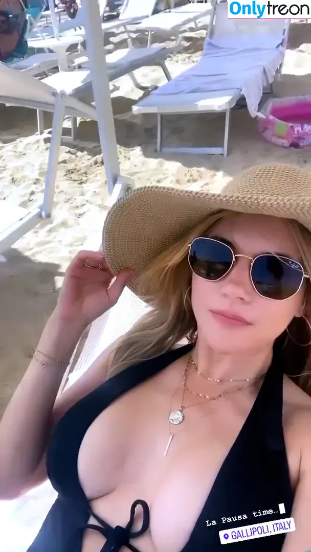Katheryn Winnick nude photo #0323 (KatherynWinnick / basic_instinct)