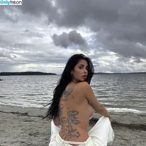 Kathiyessir nude photo #0011
