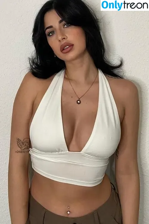Kathiyessir nude photo #0027 (Kathiyessir)