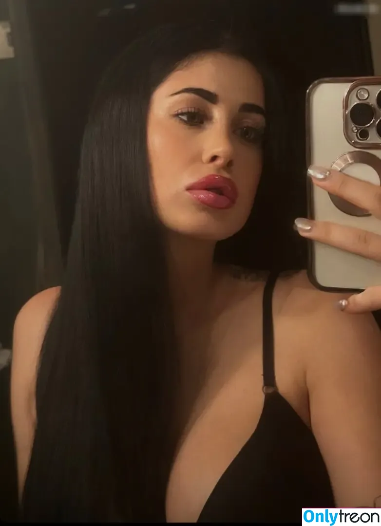 Kathiyessir nude photo #0049 (Kathiyessir)