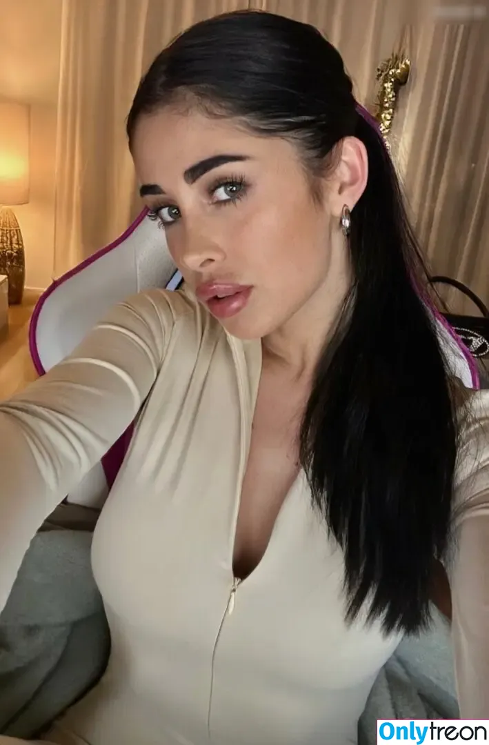 Kathiyessir nude photo #0053 (Kathiyessir)