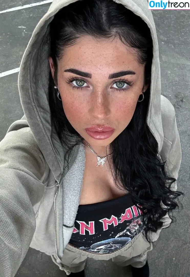 Kathiyessir nude photo #0059 (Kathiyessir)