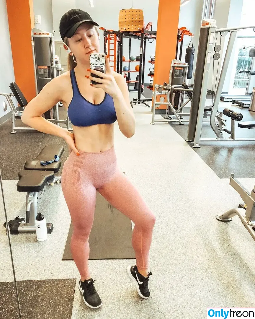 Kathryn Mueller nude photo #0099 (kathrynm_fit / withnnymuller)