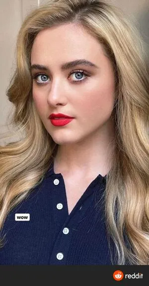 Kathryn Newton / kathrynnewton nude photo #0018
