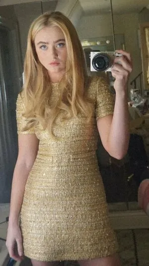 Kathryn Newton / kathrynnewton nude photo #0047